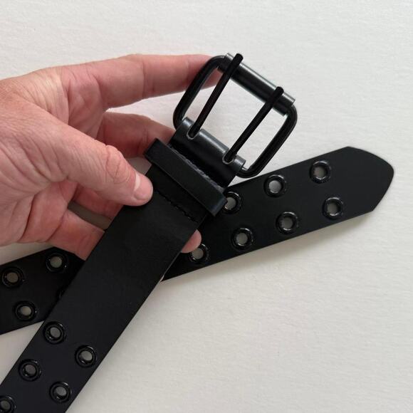 Y2K Black Studded Belt Black Hole Studs Adjustable Fits 26-34 Unisex Style - Picture 4 of 9